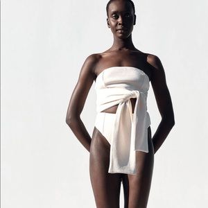 St.Agni Ziah Anais Top Bouclê